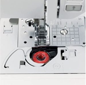 Brother SM8270 is the automatic needle threader